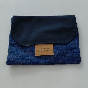 Delta Air Lines DELTA ONE Someone Somewhere Travel Amenity Bag